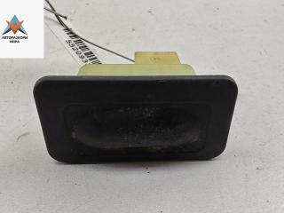 кнопка открытия багажника Renault Scenic 1 поколение [рестайлинг] 2002, 1.6 л., бензин, МКПП, чёрный, минивэн, 8200000900