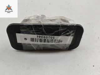 кнопка открытия багажника Renault Megane 2 поколение [рестайлинг] 2007, 1.5 л., дизель, МКПП, серый, универсал, 8200076256