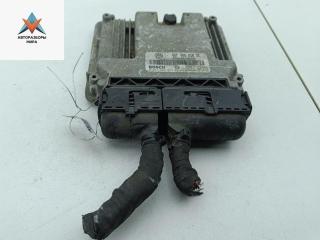ЭБУ Volkswagen Golf 5 поколение 2005, 2.0 л., бензин, МКПП, чёрный, хетчбэк 3 дв., 06F906056DE