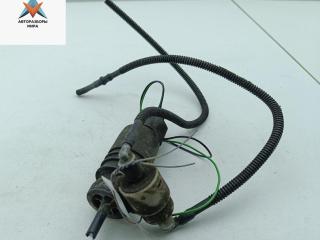 насос (моторчик) омывателя стекла Volkswagen Passat B5 [рестайлинг] 2003, серый, универсал