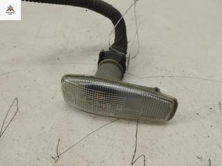 повторитель передний левый Mitsubishi Space Star 1 поколение [рестайлинг] 2002, 1.3 л., бензин, МКПП, серый, минивэн