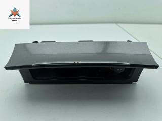 пепельница Volkswagen Passat B6 2008, 2.0 л., дизель, МКПП, синий, универсал, 318220100