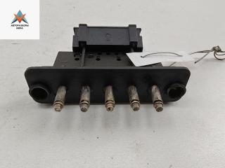 выключатель концевой (концевик) Mercedes-Benz Vito-2 / Viano W639 2010, 3.0 л., дизель, АКПП, красный, микроавтобус, 6398200654