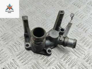 фланец (тройник) системы охлаждения Ford Focus 1 поколение [рестайлинг] 2004, 1.6 л., i, бензин, МКПП, серый, универсал, 1N1G8594