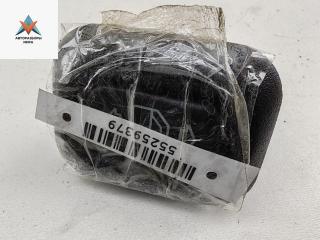 кнопка стеклоподъемника заднего левого Mercedes-Benz C-Класс W202/S202 [рестайлинг] 2000, 2.0 л., бензин, АКПП, серый, универсал, 2028210156