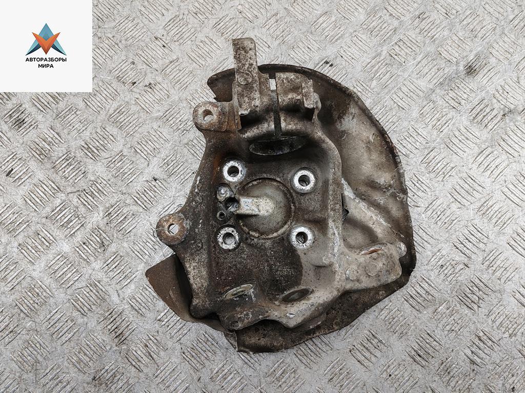 Кулак (корпус ступицы) передний левый BMW 5 серия E39 1999, 2.5 л., бензин, МКПП, серый, универсал, 1092853 - фото №1