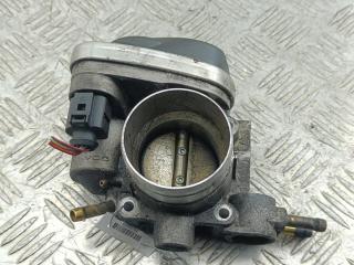 заслонка дроссельная Volkswagen Passat B5+ (GP) 2003, 2.0 л., бензин, МКПП, серый, универсал, 06B133062L