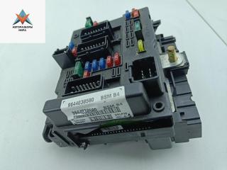 блок предохранителей Peugeot 307 1 поколение 2001, 1.6 л., бензин, МКПП, синий, хетчбэк 5 дв., BSMB4