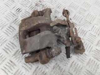 суппорт задний правый Toyota Auris 2 поколение 2014, 1.8 л., бензин, АКПП, универсал, 4783002260