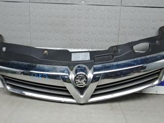 решетка радиатора Opel Astra H/Family [рестайлинг] 2008, 1.6 л., бензин, МКПП, хетчбэк 5 дв.