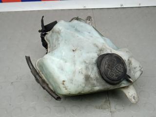 бачок омывателя Toyota Prius 2 поколение 2006, 1.5 л., бензин, АКПП, хетчбэк 5 дв.