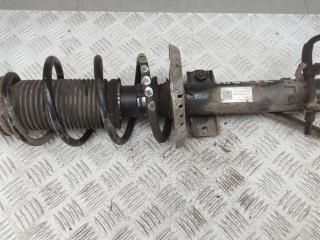 Стойка Skoda Rapid 1 поколение 2014, 1.2 л., бензин, МКПП, хетчбэк 5 дв., 6R0413031BF, 1J0412331C, 6R0411105A