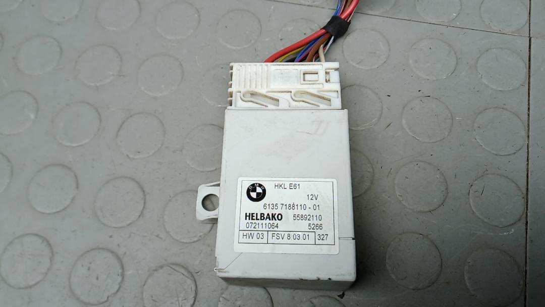 блок управления крышкой багажника BMW 7 серия F01/F02 2008, 3.0 л., дизель, АКПП, седан, 7188110 - фото №1