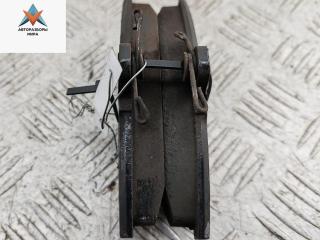 Колодки тормозные передние Volkswagen Passat B4 1996, 1.9 л., дизель, МКПП, зелёный, универсал, 8DB35501790