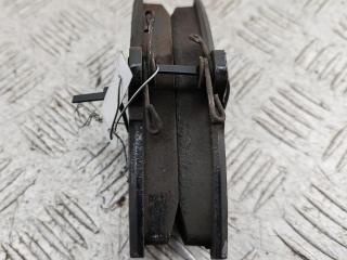Колодки тормозные передние Volkswagen Passat B4 1996, 1.9 л., дизель, МКПП, зелёный, универсал, 8DB35501790