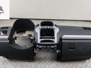 панель передняя салона (торпедо) Opel Zafira 2 поколение (B) [рестайлинг] 2009, 2.2 л., бензин, АКПП, белый, минивэн
