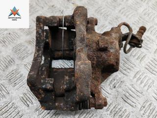 суппорт передний левый Volkswagen Passat B4 1995, 1.6 л., бензин, МКПП, синий, универсал