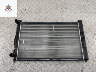 радиатор охлаждения Volkswagen Passat B5 [рестайлинг] 2001, 2.0 л., бензин, МКПП, серый, седан