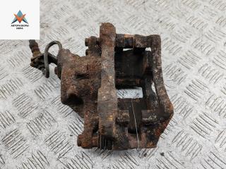 суппорт передний правый Volkswagen Passat B4 1995, 1.6 л., бензин, МКПП, синий, универсал