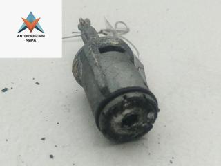 личинка дверного замка Ford Focus 1 поколение [рестайлинг] 2002, 1.6 л., i, бензин, АКПП, серый, хетчбэк 5 дв.