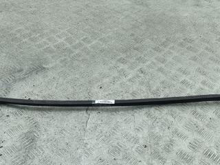 молдинг лобового стекла Volkswagen Passat B6 2006, 2.0 л., дизель, МКПП, синий, универсал