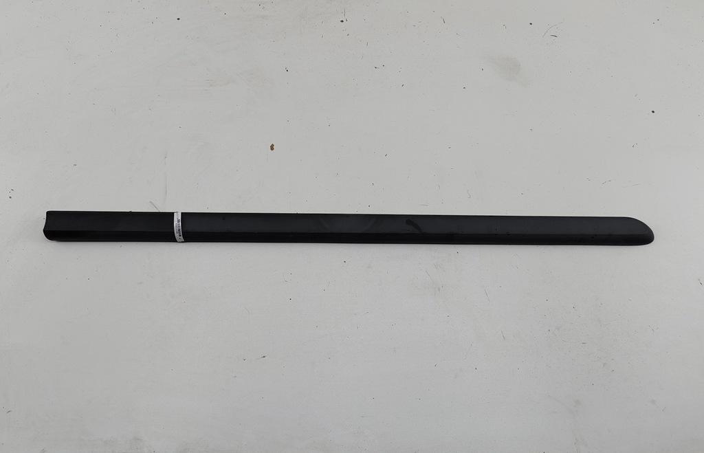 молдинг двери передней правой Fiat Doblo 1 поколение 2001, 1.2 л., бензин, МКПП, синий, фургон, 735281861 - фото №1