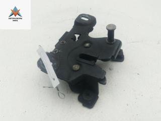 замок капота Audi A6 4B/C5 1997, 2.4 л., бензин, АКПП, зелёный, седан, 8D0823509C