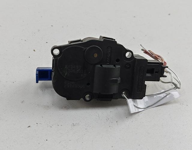 моторчик заслонки печки BMW 5 F10/F11 2011, 3.0 л., дизель, АКПП, серый, универсал, 412650750