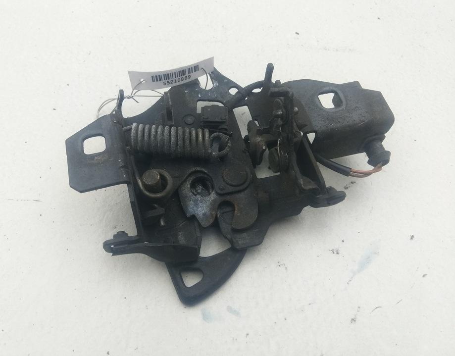 замок капота Volkswagen Passat B5+ (GP) 2001, 2.0 л., бензин, МКПП, серый, седан, 3B0823509