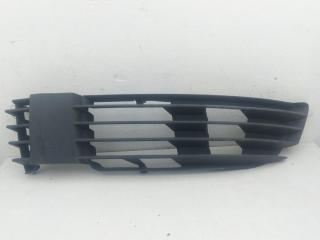 заглушка (решетка) в бампер Volkswagen Passat B5+ (GP) 2003, 1.9 л., дизель, МКПП, чёрный, универсал