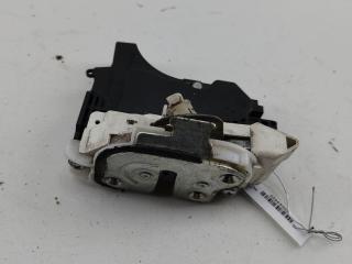 замок двери передней правой Mitsubishi Grandis 1 поколение 2009, 2.4 л., бензин, АКПП, серый, минивэн