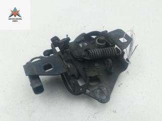 замок капота Volkswagen Passat B5 [рестайлинг] 2003, 1.9 л., дизель, МКПП, чёрный, универсал, 3B0823509