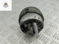 подушка крепления двигателя Volkswagen Passat B5 1997, 1.8 л., бензин, МКПП, синий, универсал, 8D0199379J - фото №3