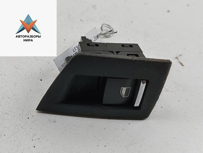 кнопка стеклоподъемника переднего правого BMW 5 серия F07/F10/F11 2011, 3.0 л., дизель, АКПП, серый, универсал, 916352701 - фото №1