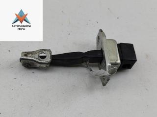 ограничитель открывания двери Mitsubishi Grandis 1 поколение 2009, минивэн