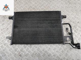 радиатор кондиционера Volkswagen Passat B5 [рестайлинг] 2001, 2.0 л., бензин, МКПП, чёрный, универсал