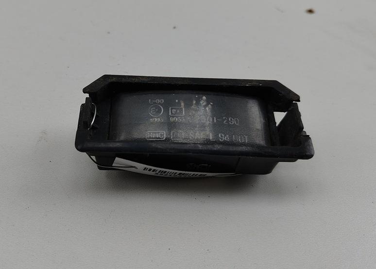 подсветка номера Hyundai Coupe 2002-2007 2002, 2.0 л., бензин, МКПП, серый, купе - фото №1