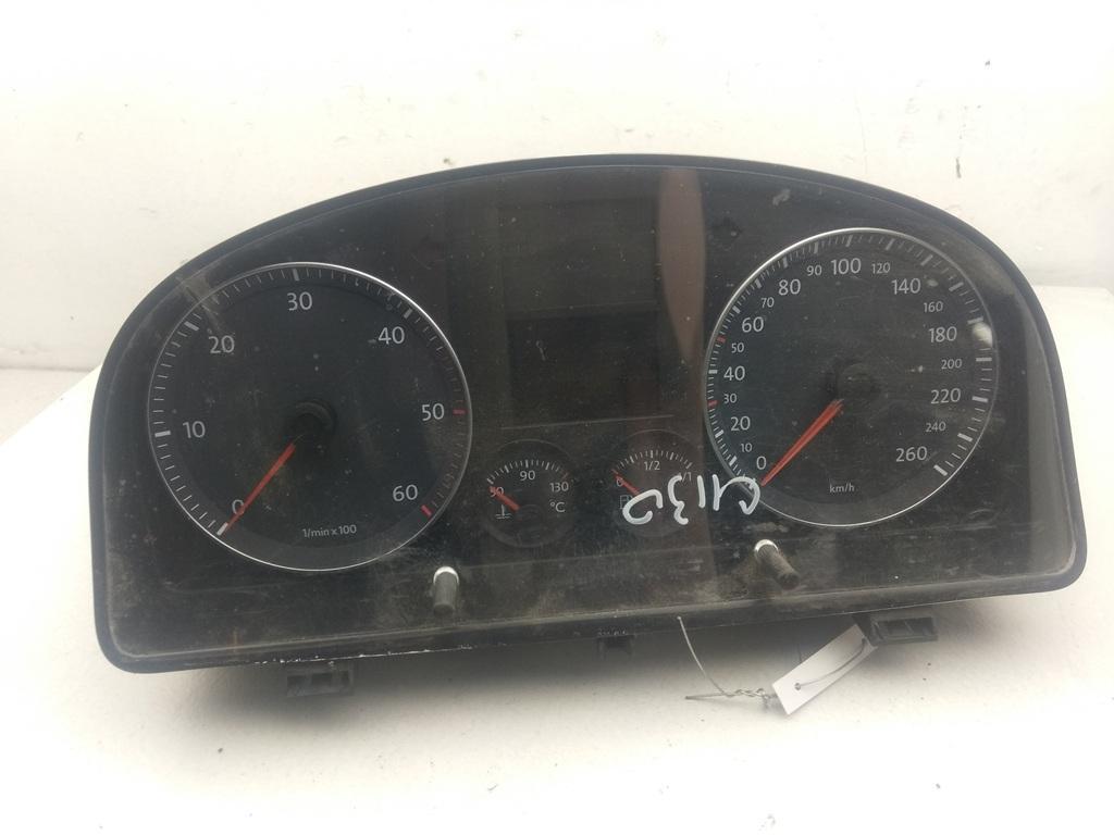 приборная панель Volkswagen Caddy 2006, 1.9 л., дизель, АКПП, серый, фургон, 1T0920863A