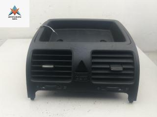 дефлектор обдува салона Volkswagen Golf 5 поколение 2004, 1.6 л., бензин, АКПП, серый, хетчбэк 5 дв., 1K0819743B