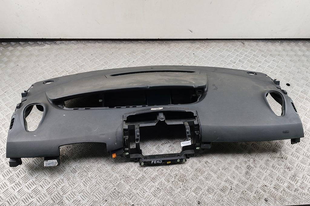 панель передняя салона (торпедо) Renault Scenic II 2003, 2.0 л., бензин, АКПП, серый, минивэн, 8200232649