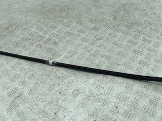 молдинг лобового стекла Volkswagen Passat B6 2007, 2.0 л., дизель, АКПП, серый, универсал