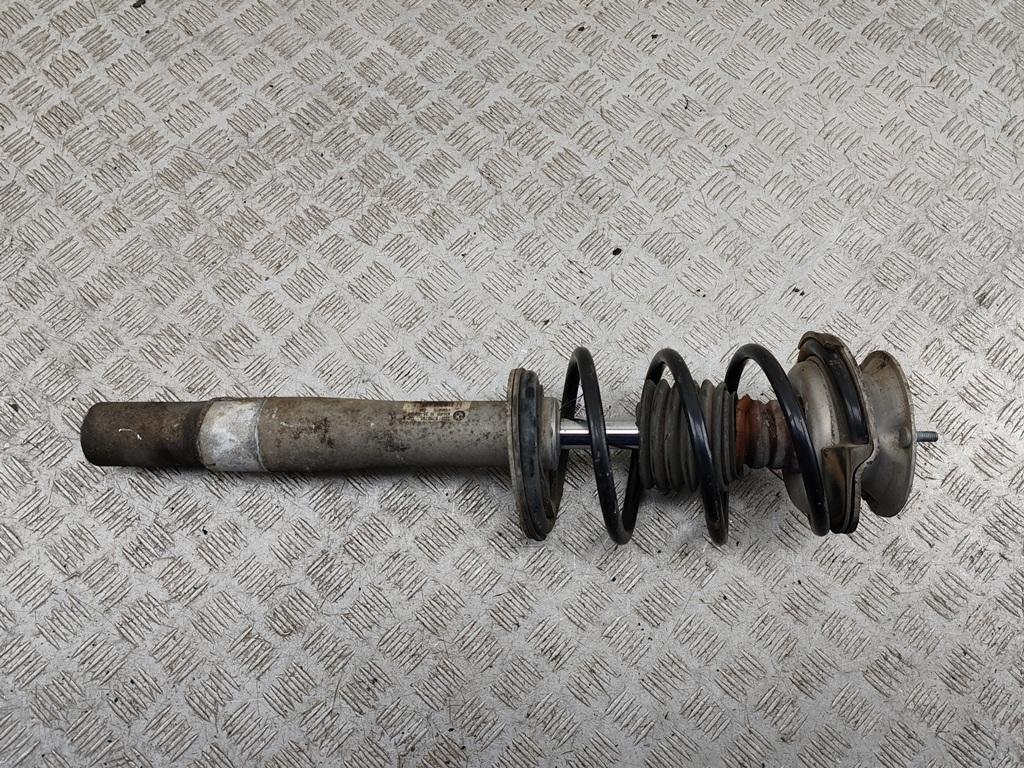 стойка передняя BMW 5 E60/E61 2004, 2.5 л., бензин, АКПП, серый, универсал, 6768795