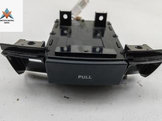 пепельница Hyundai i30 FD 2009, 1.4 л., бензин, МКПП, чёрный, хетчбэк 5 дв.