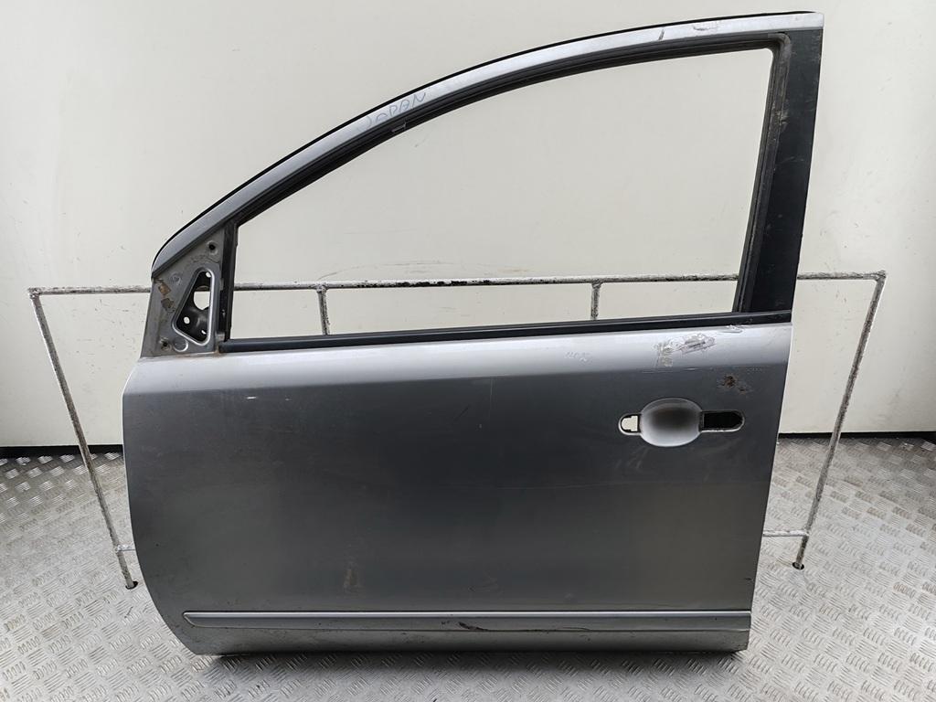 дверь сдвижная Nissan Note 2006, серый, минивэн