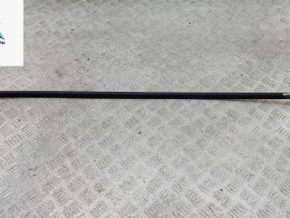 молдинг двери передней правой Volkswagen Passat B6 2007, 2.0 л., дизель, АКПП, серый, универсал