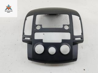 рамка под магнитолу Hyundai i30 FD 2009, 1.4 л., бензин, МКПП, чёрный, хетчбэк 5 дв., 847452R000