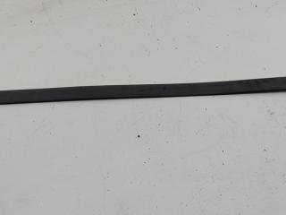 молдинг двери передней правой Volkswagen Passat B5 1999, 1.9 л., дизель, МКПП, зелёный, универсал, 3B0853516