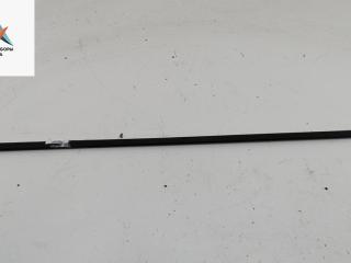 Молдинг стекла двери задней правой наружный Volkswagen Touran 1 поколение 2003, 2.0 л., дизель, МКПП, синий, минивэн