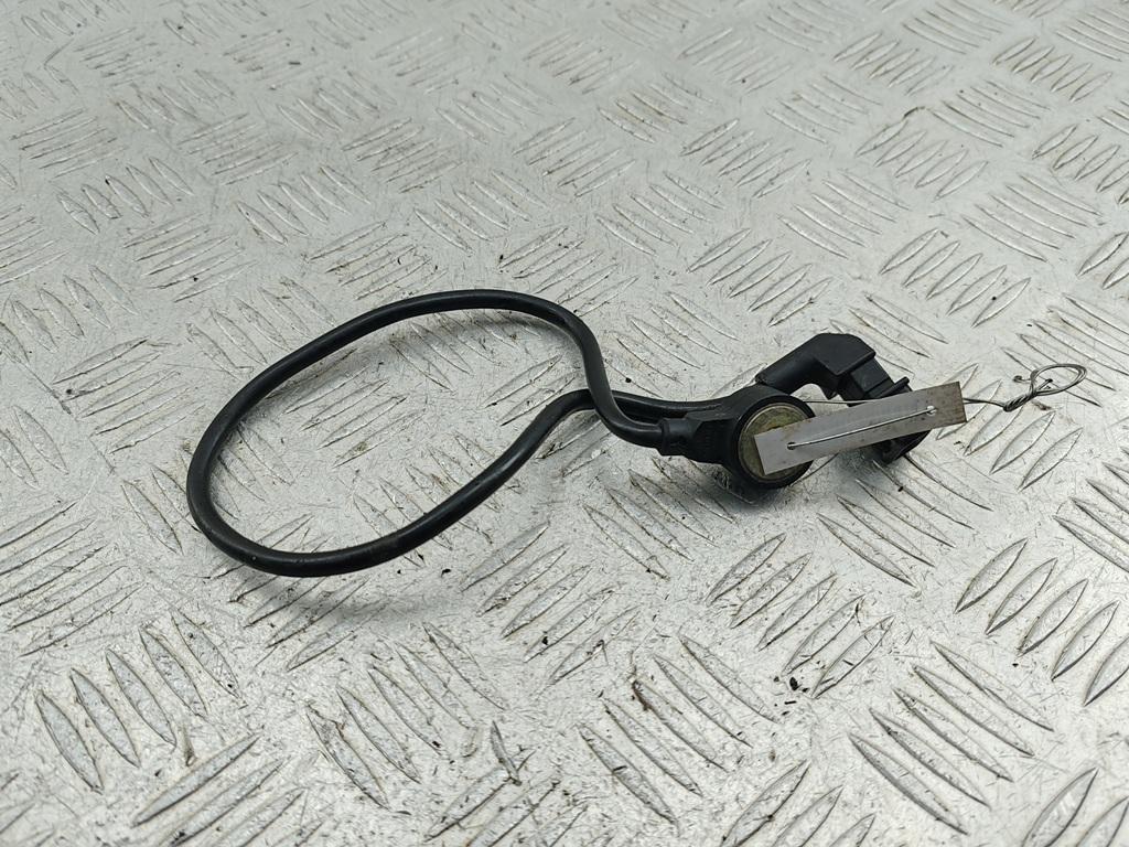 датчик детонации Opel Vectra B 1997, 1.8 л., бензин, МКПП, зелёный, универсал, 90528671 - фото №1