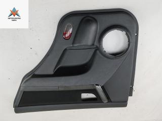 обшивка двери задняя правая Kia Sorento 1 поколение [рестайлинг] 2007, 2.5 л., дизель, МКПП, чёрный, внедорожник 5 дв., 833023E0504